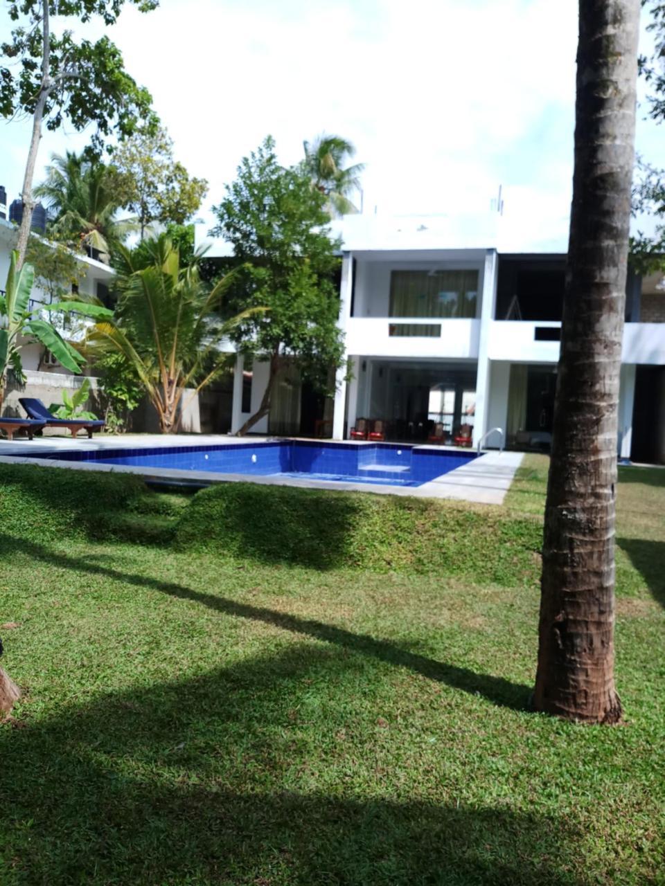 Mangroven River View Villa Beruwala Exterior photo